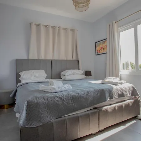 1-2bd Apartamento Paphos