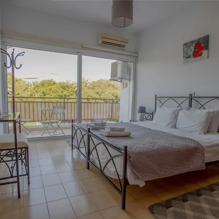 1-2bd Apartament Pafos